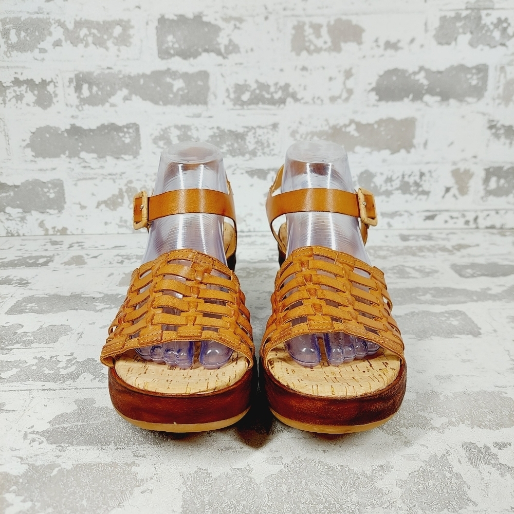 New KORKS Marley Tan Strappy Wedge Sandal H330 - Picture 6 of 11